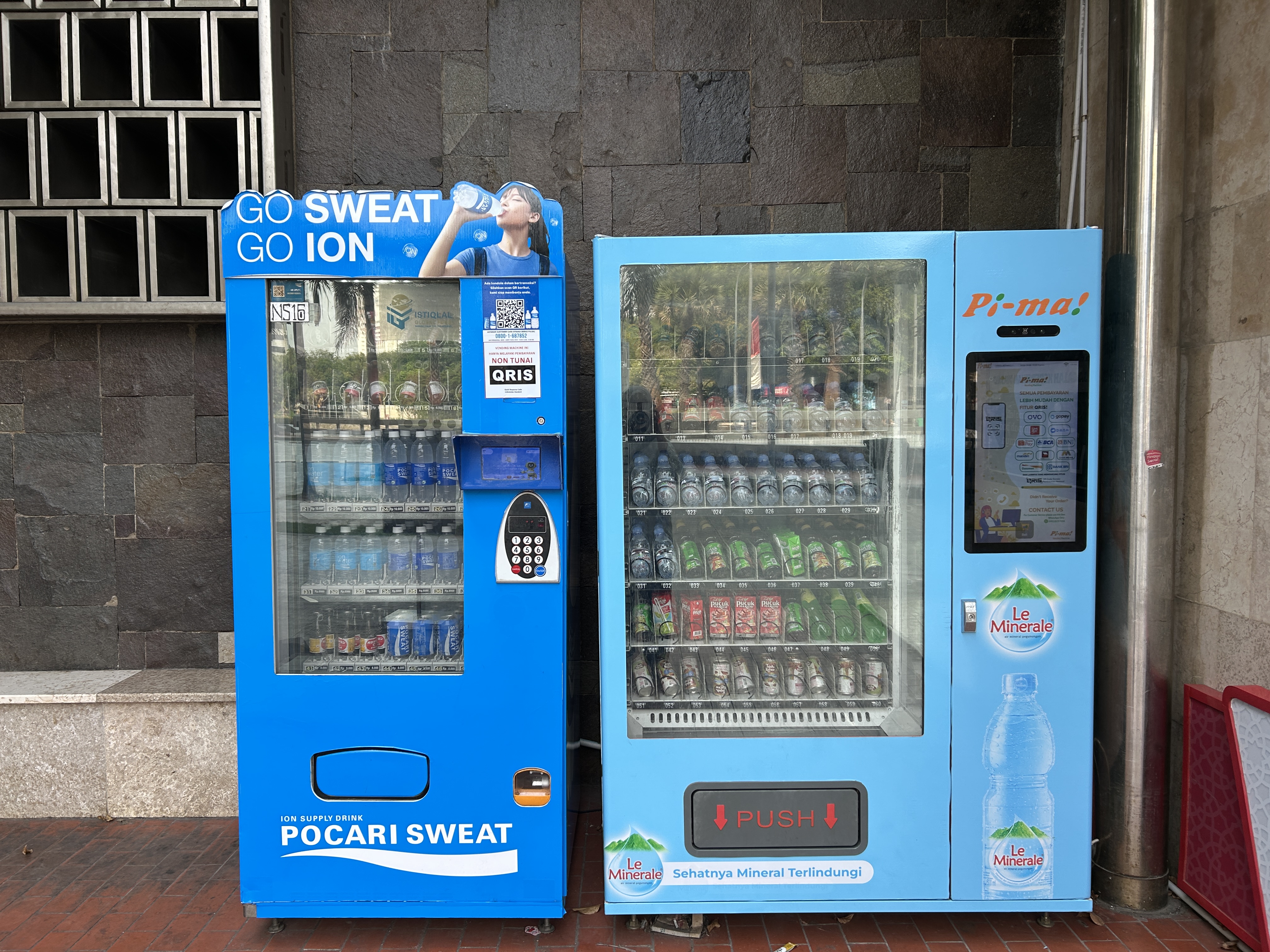 vending machine