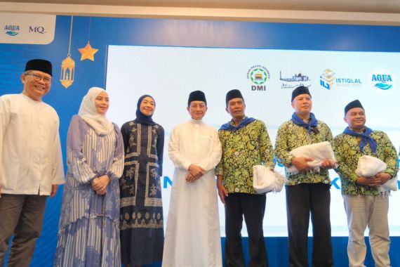 AQUA, DMI, dan Masjid Istiqlal hadirkan Apresiasi Khadimatul Masjid melalui Umrah