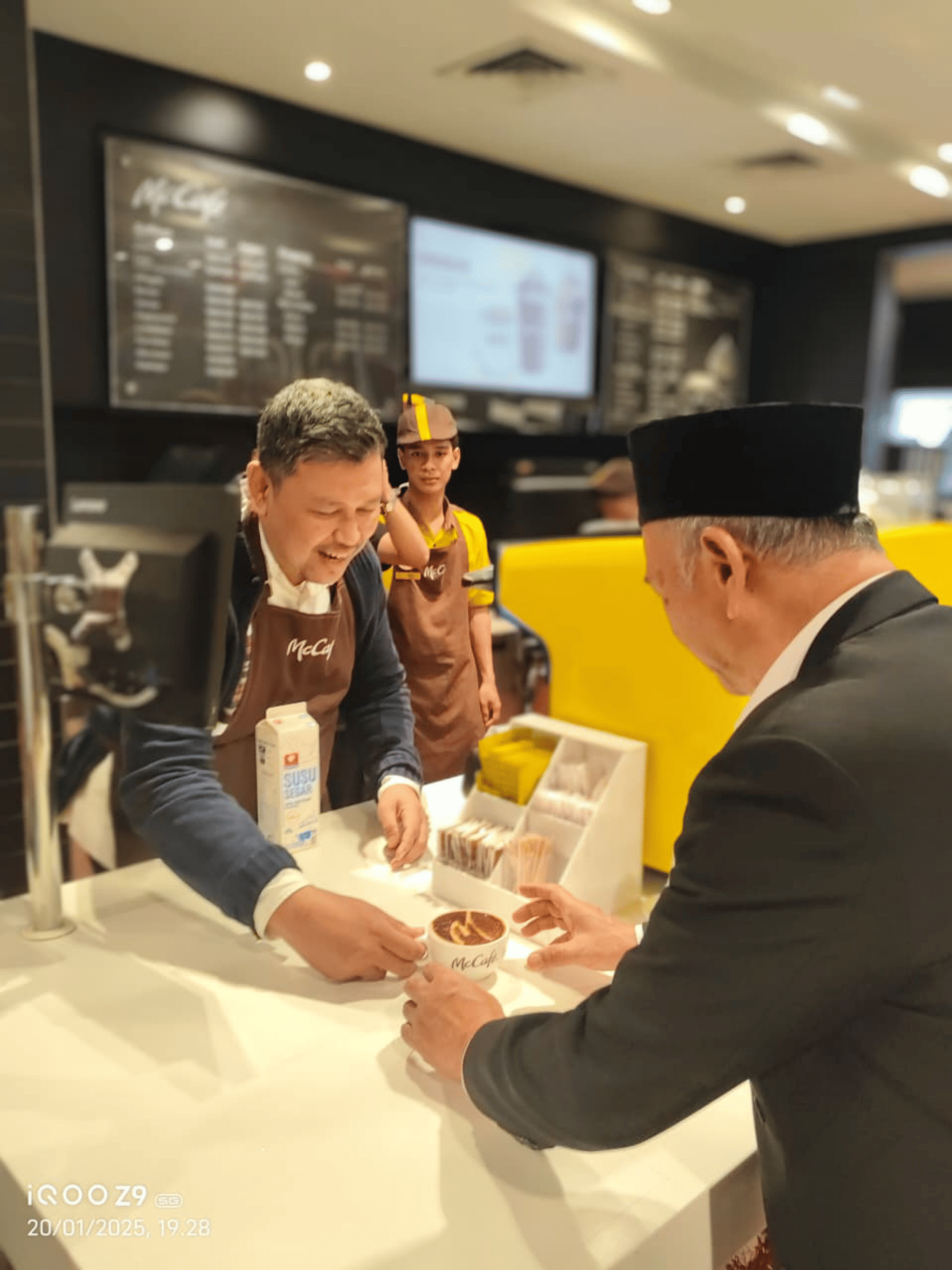 Kunjungan & Kerjasama Ke Pabrik Sosro (Rekso Group) & McDonald’s Slawi foto 9